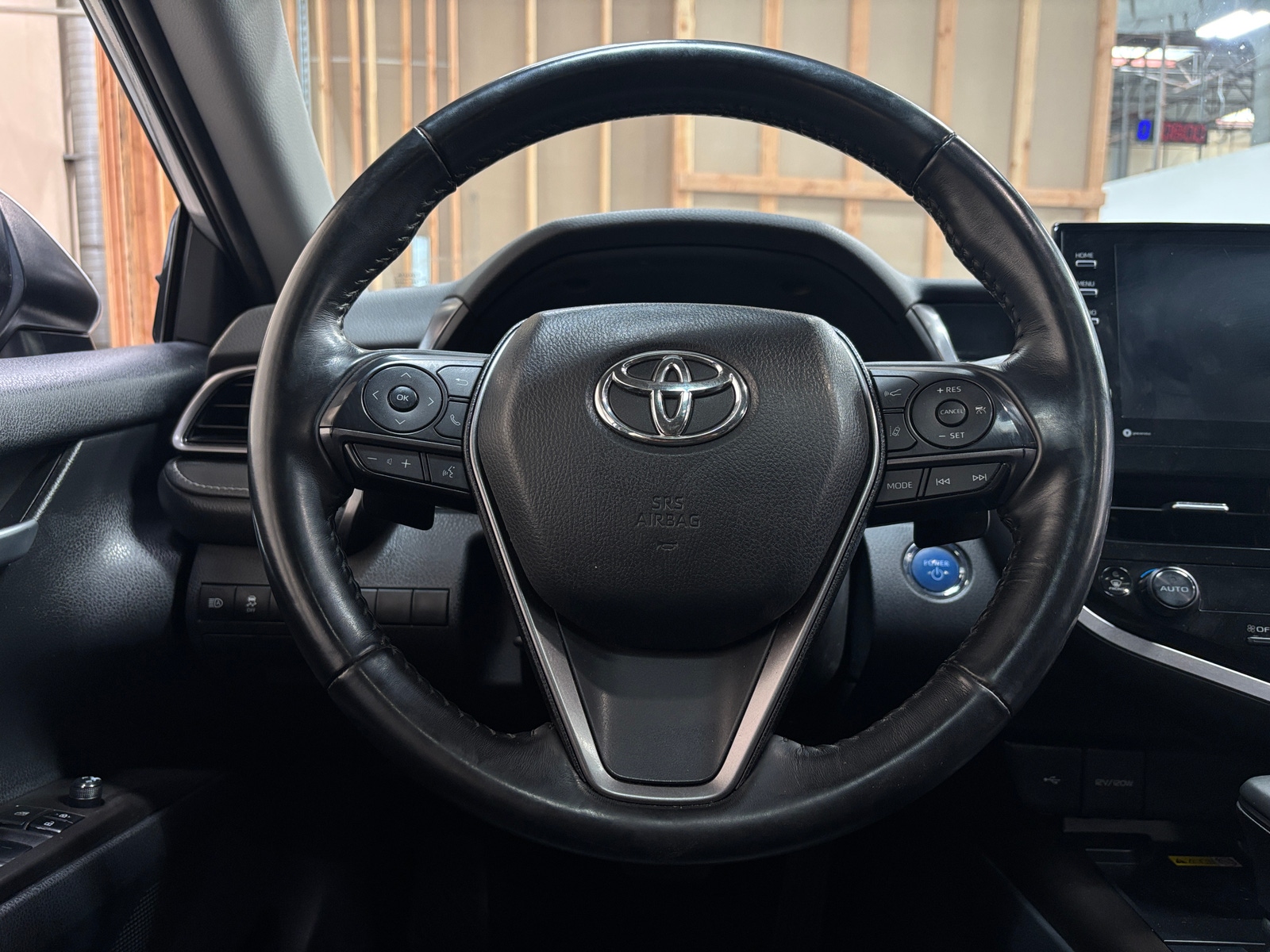 Thumbnail: 2023 Toyota Camry - 4
