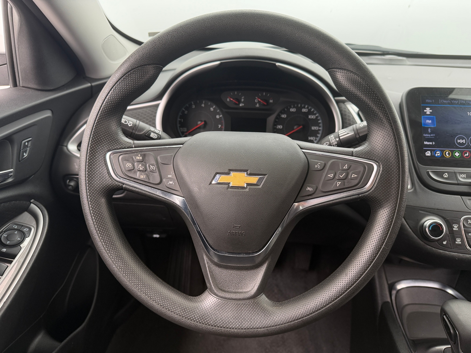 Thumbnail: 2025 Chevrolet Malibu - 5