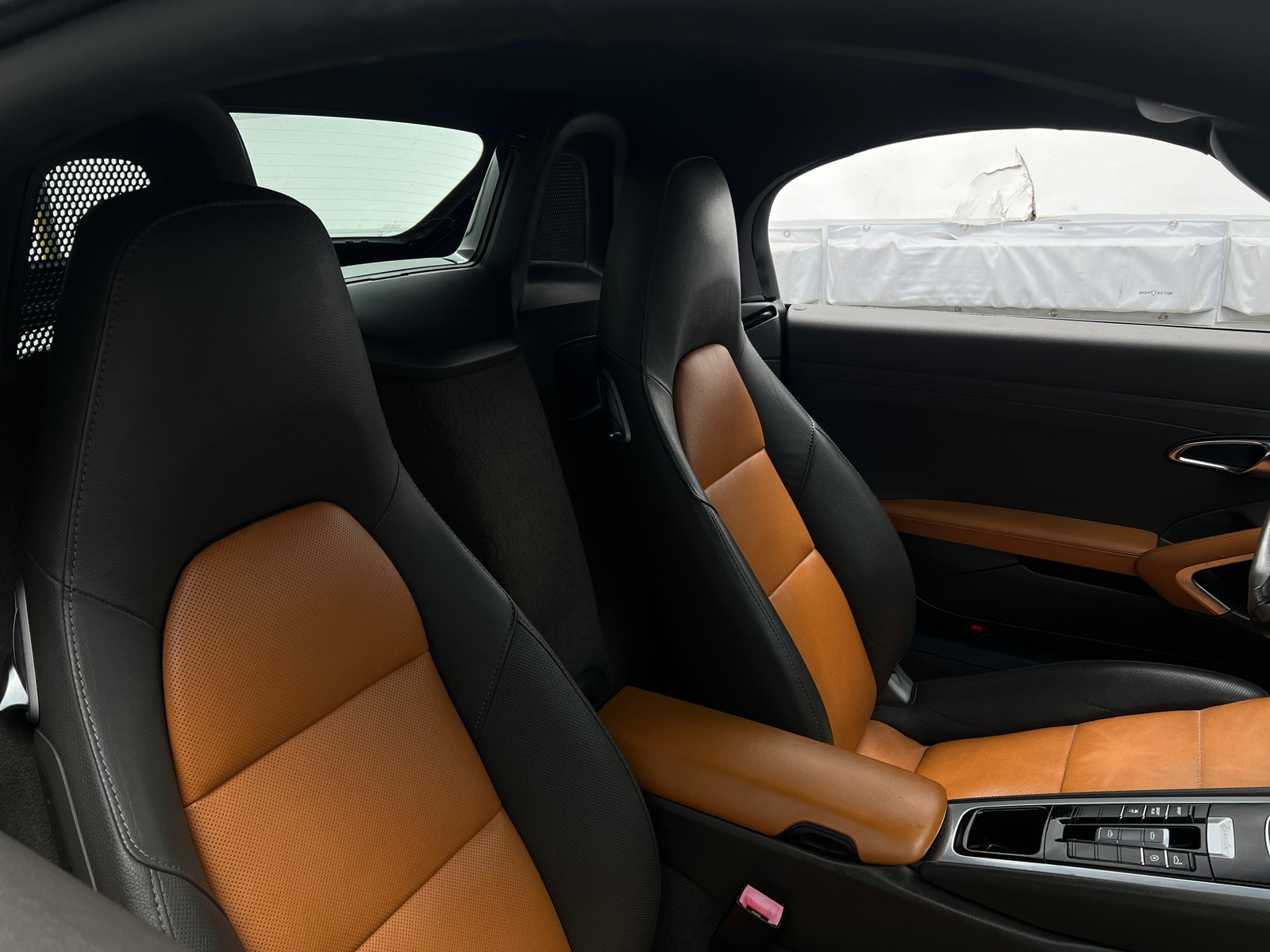 Thumbnail: 2015 Porsche Boxster - 2