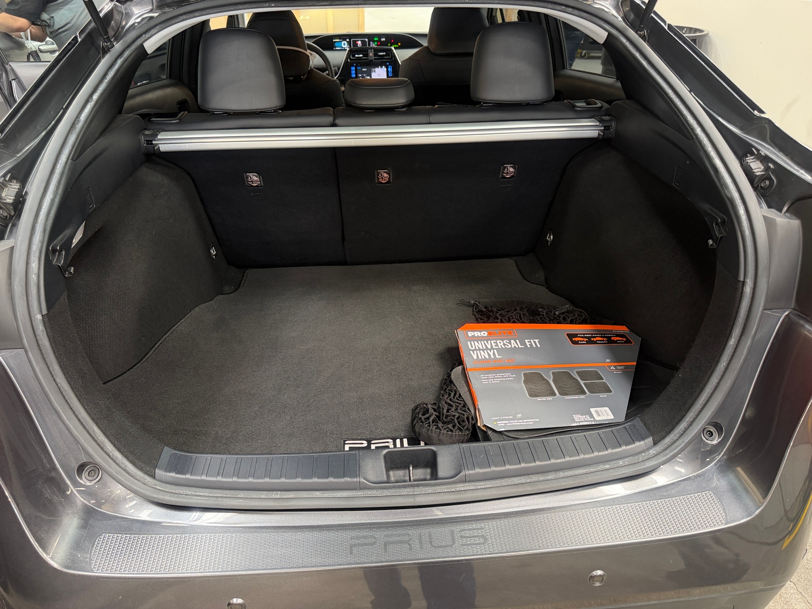 Thumbnail: 2017 Toyota Prius - 7