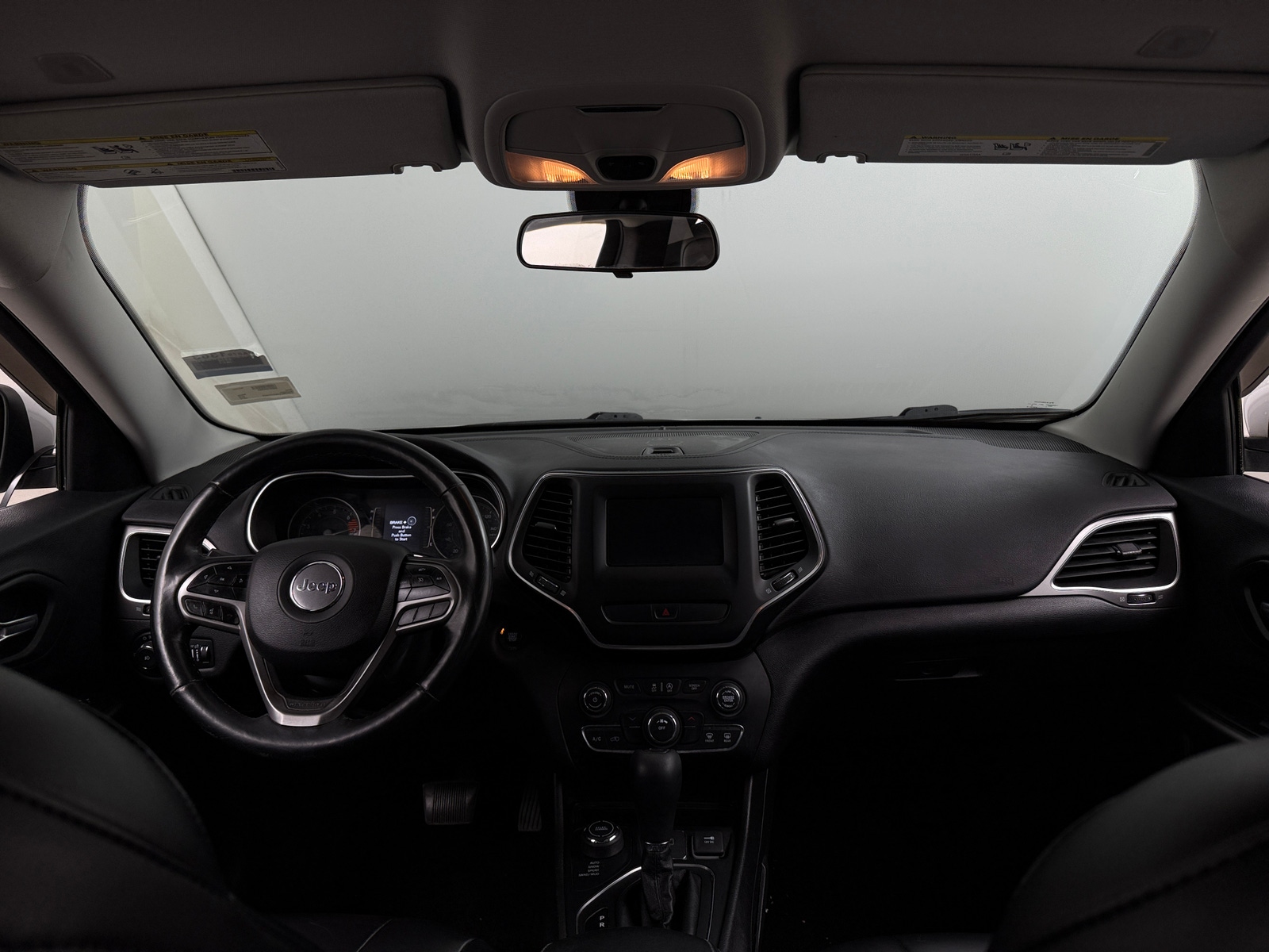 Thumbnail: 2019 Jeep Cherokee - 3