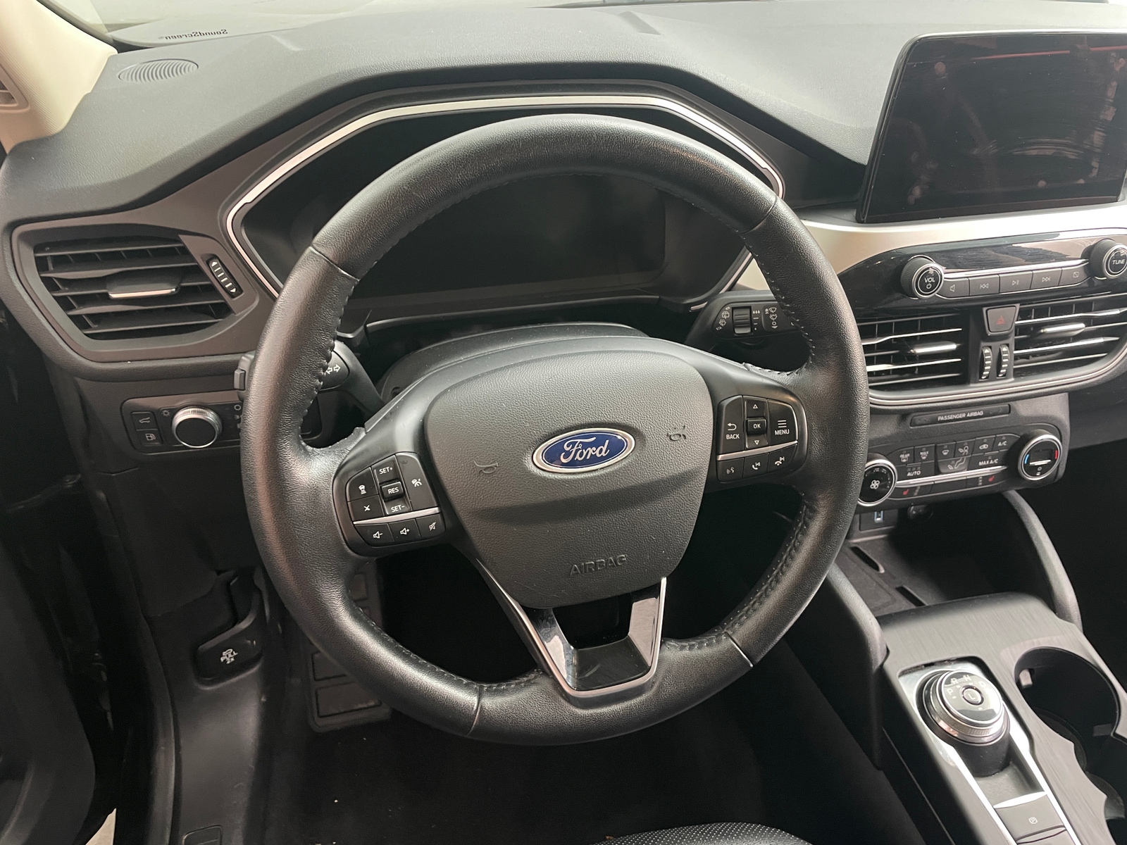 Thumbnail: 2020 Ford Escape - 5