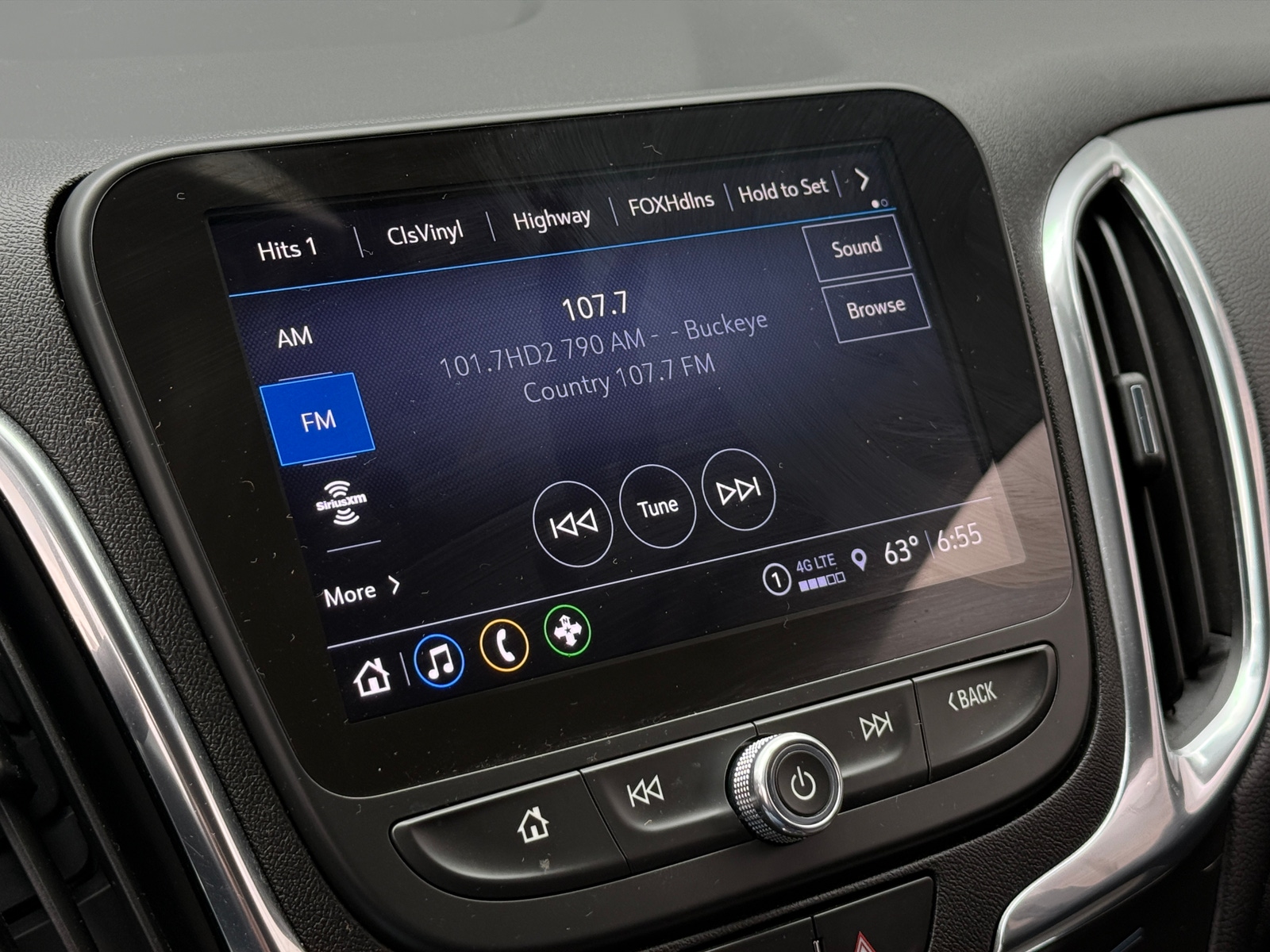 Thumbnail: 2024 Chevrolet Equinox - 4