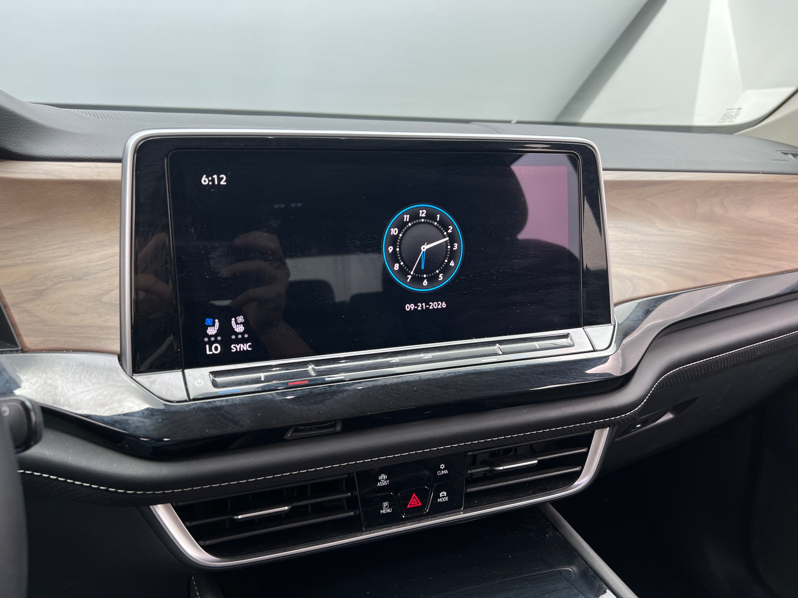 Thumbnail: 2025 Volkswagen Atlas - 3