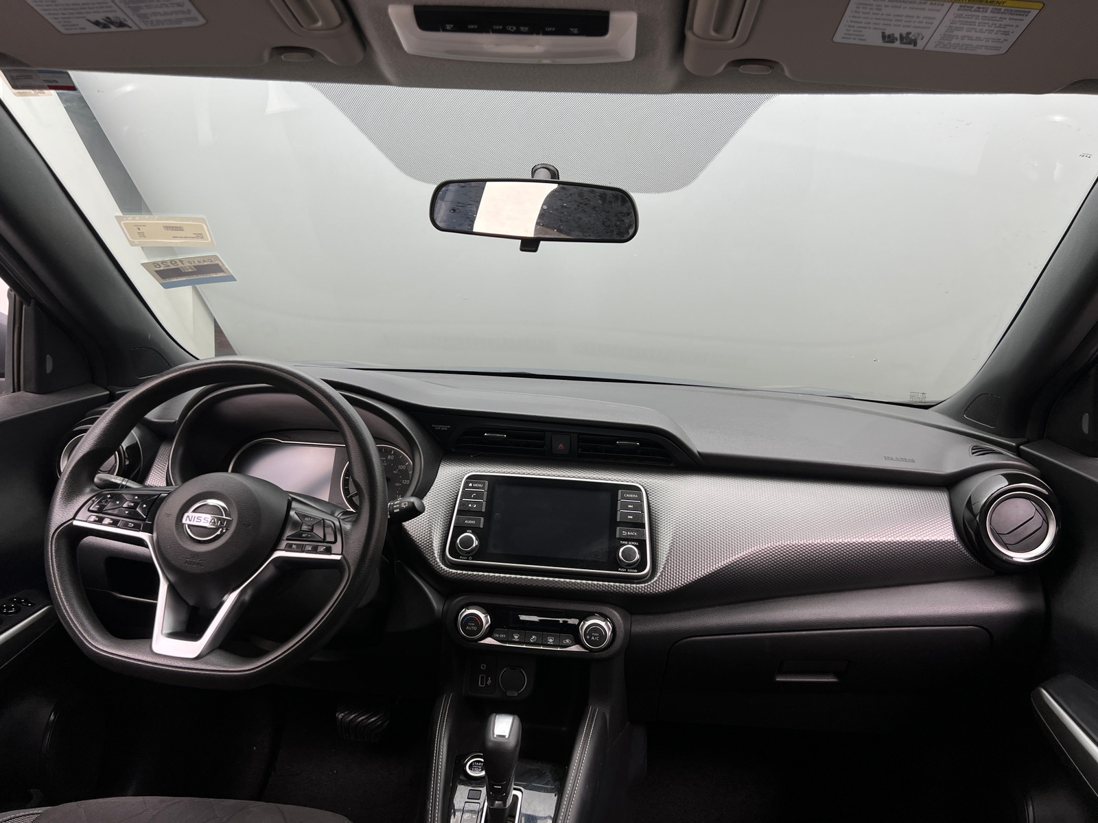 Thumbnail: 2019 Nissan Kicks - 3