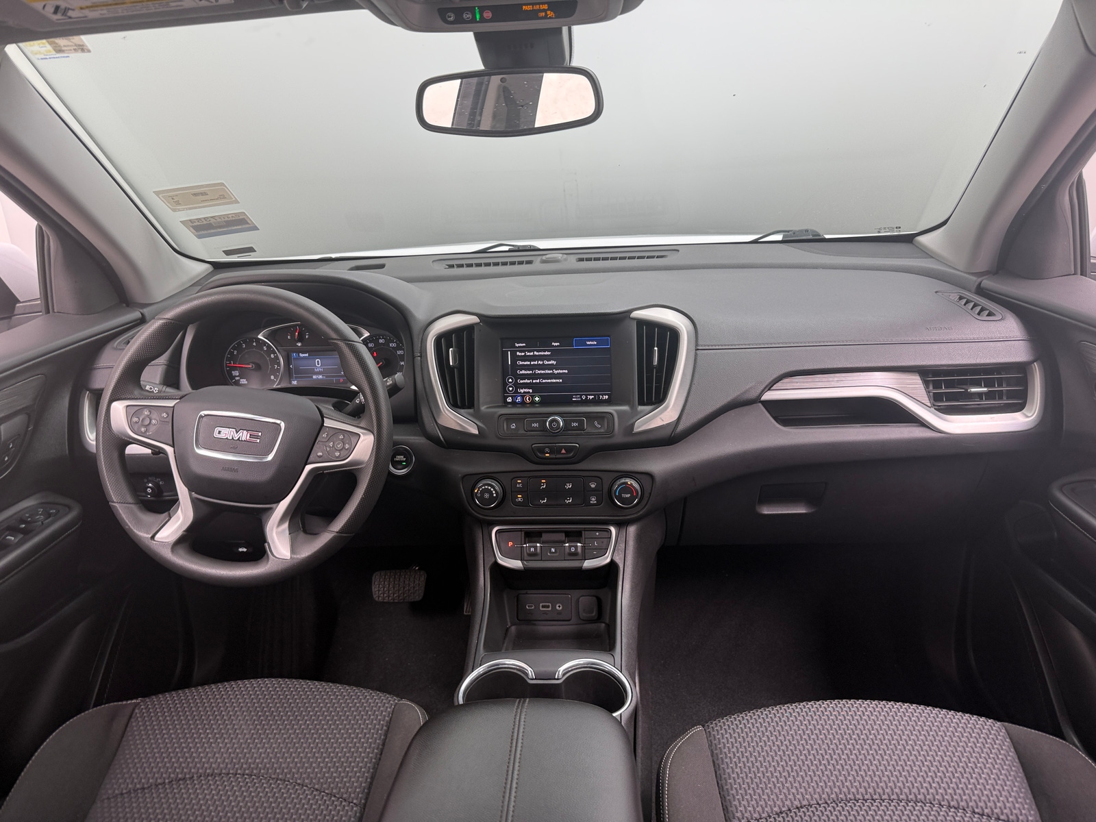 Thumbnail: 2024 GMC Terrain - 3
