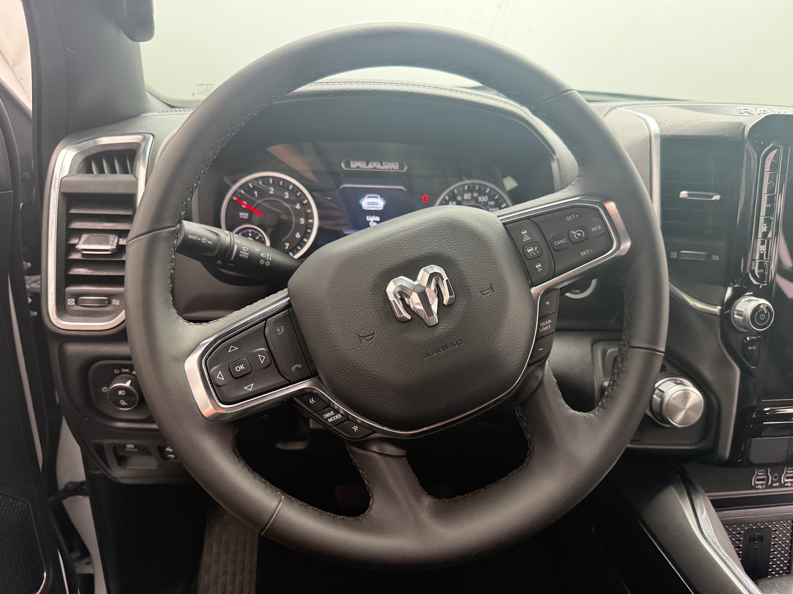 Thumbnail: 2026 RAM 1500 - 4
