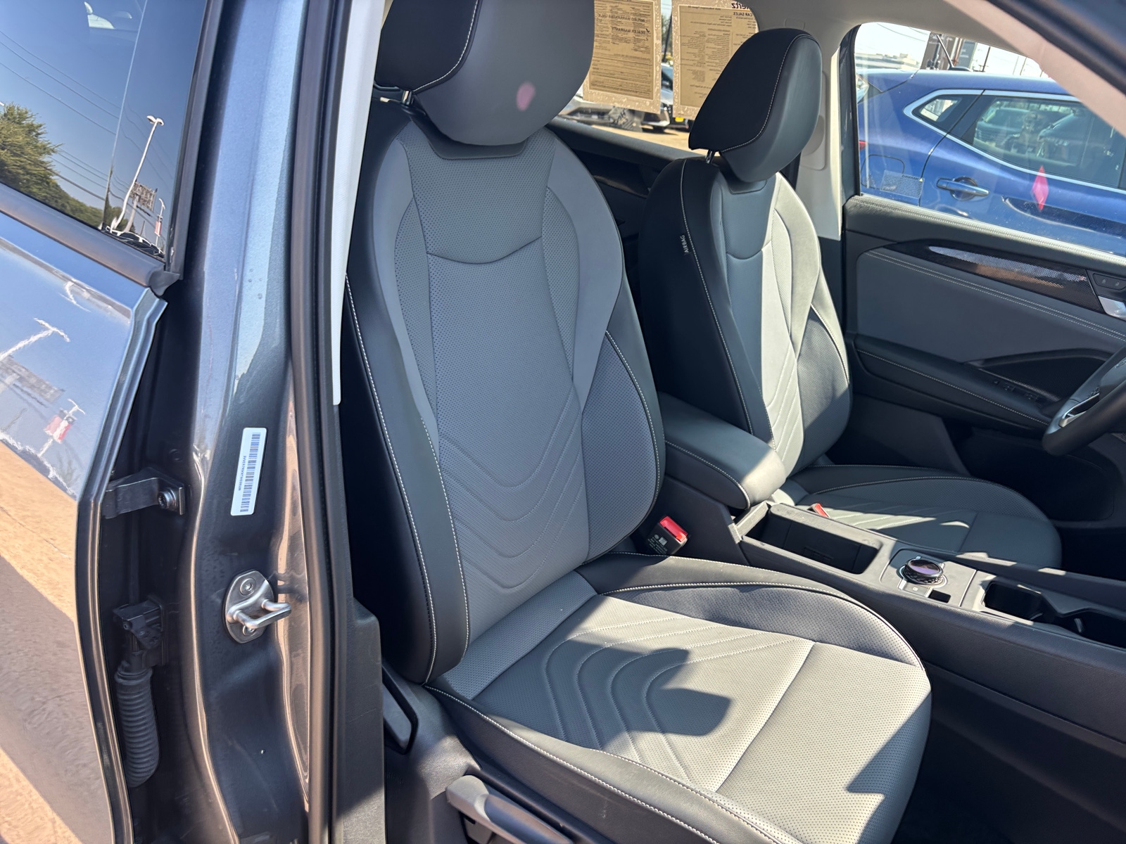 Thumbnail: 2026 Volkswagen Tiguan - 2