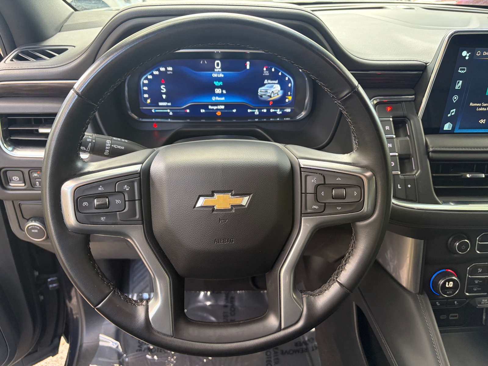 Thumbnail: 2024 Chevrolet Suburban - 5