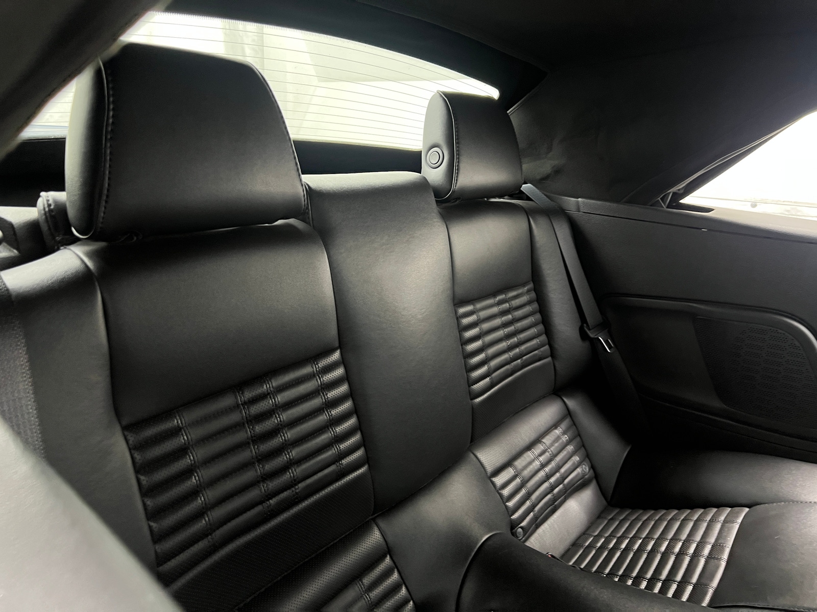 Thumbnail: 2013 Ford Mustang - 5