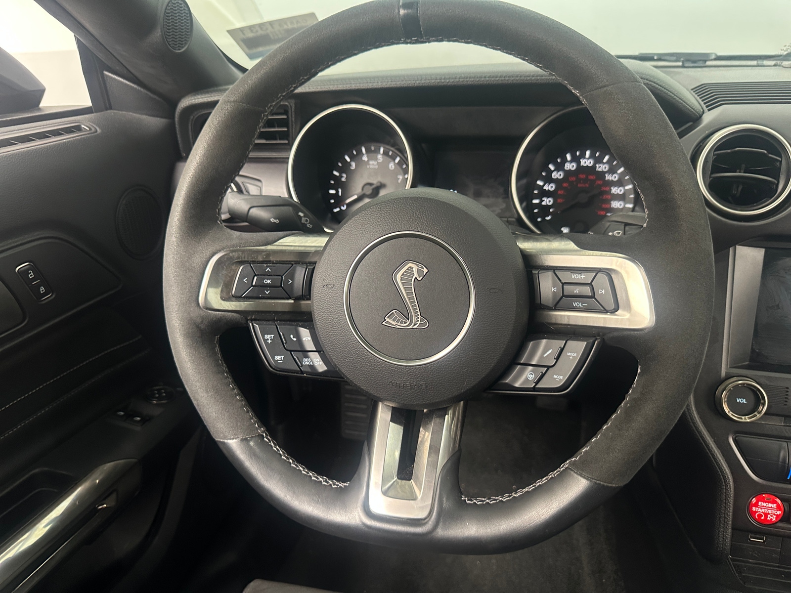 Thumbnail: 2017 Ford Mustang - 4