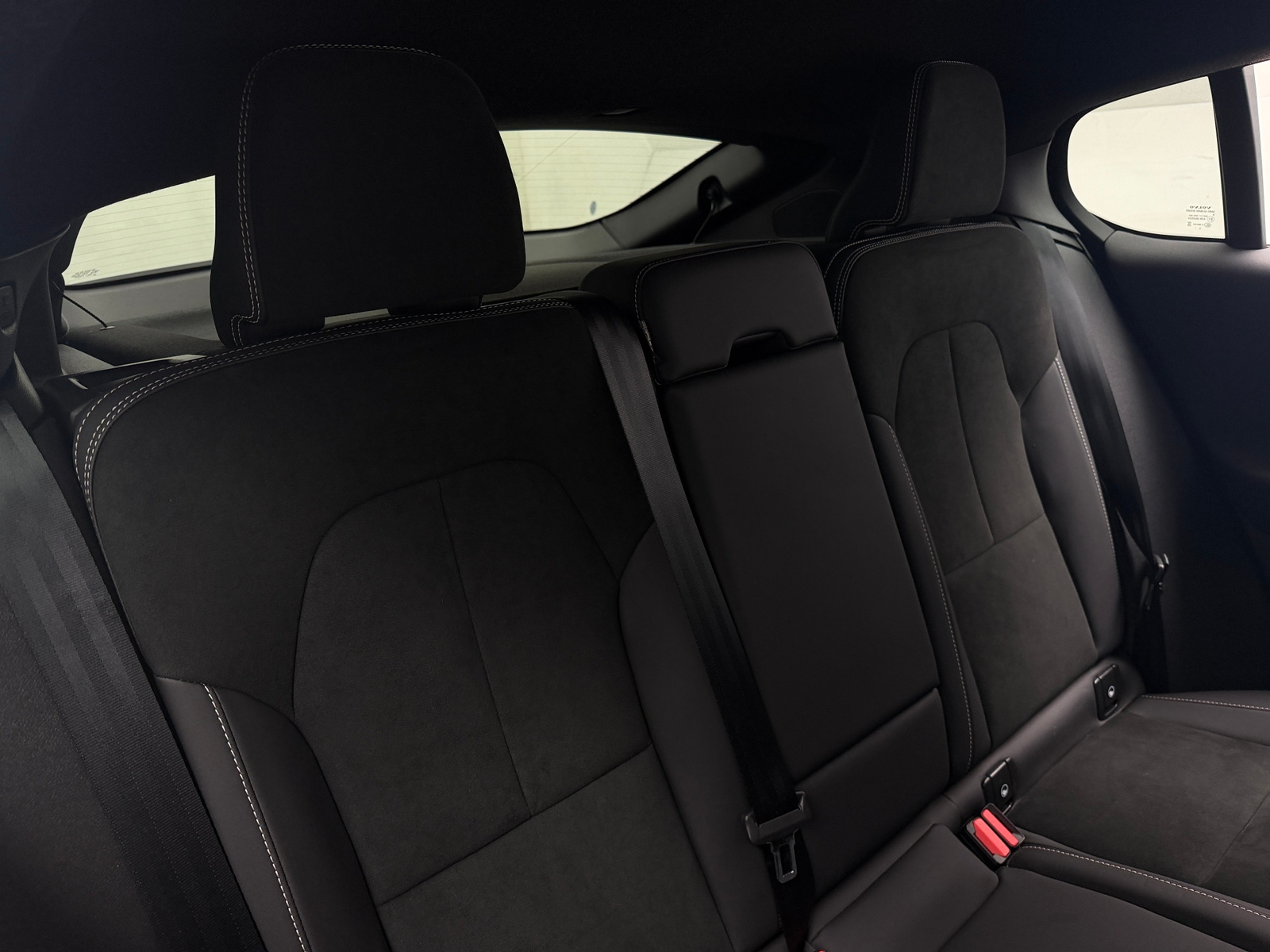 Thumbnail: 2023 Volvo C40 - 5