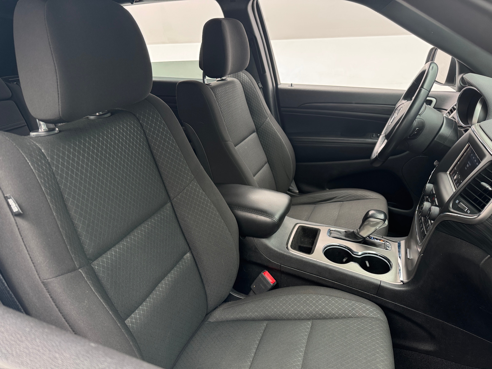 Thumbnail: 2021 Jeep Grand Cherokee - 2