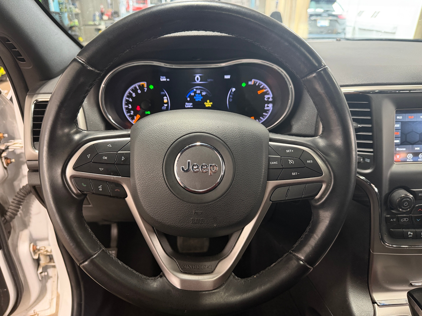 Thumbnail: 2021 Jeep Grand Cherokee - 5