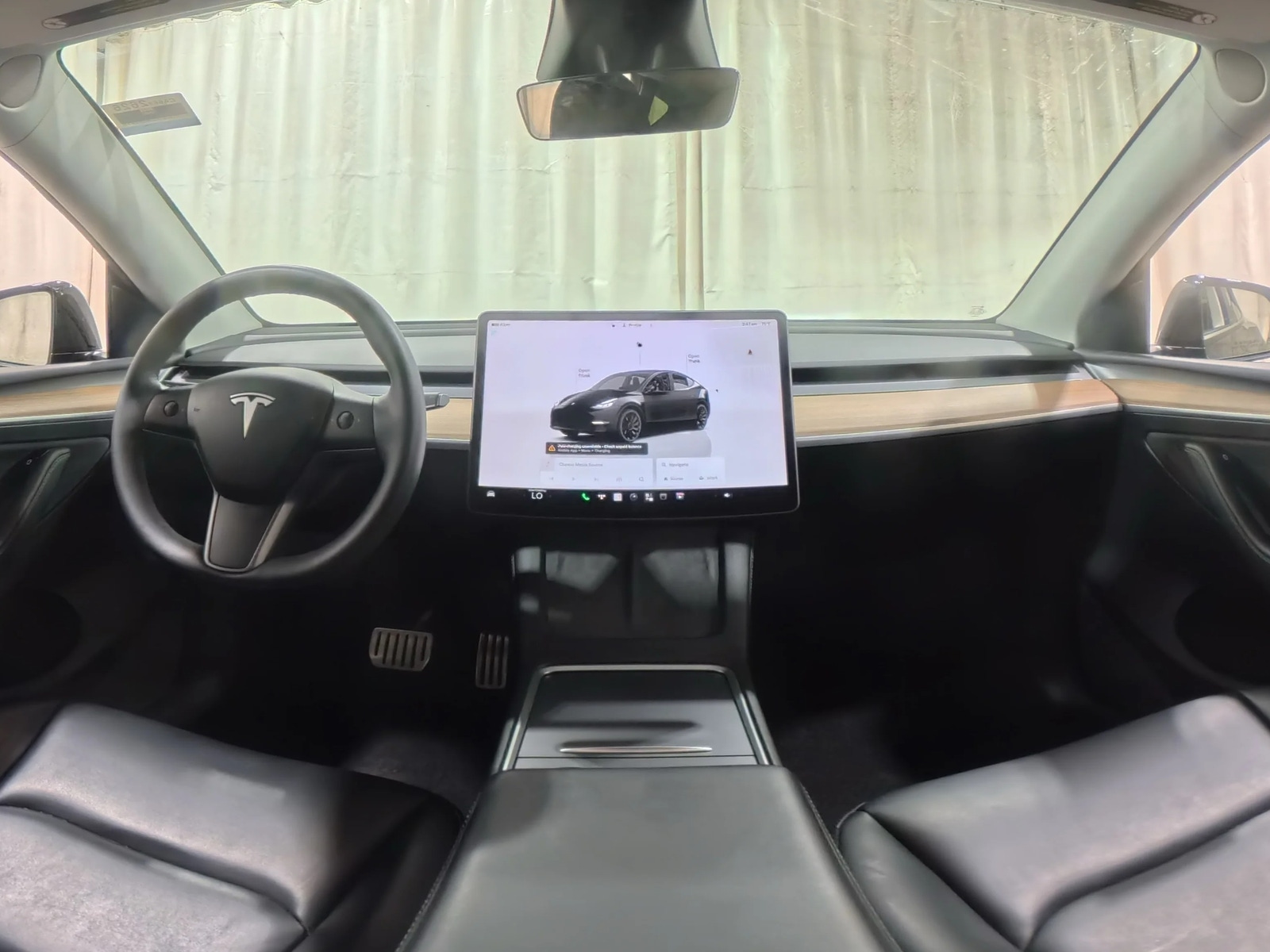 Thumbnail: 2025 Tesla Model Y - 2