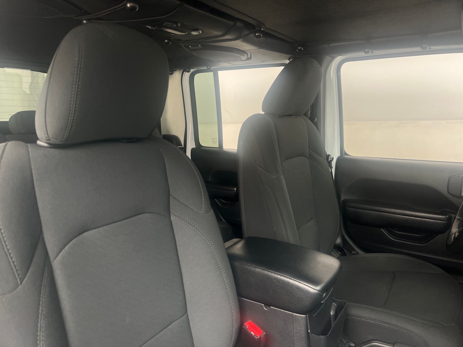 Thumbnail: 2021 Jeep Gladiator - 2