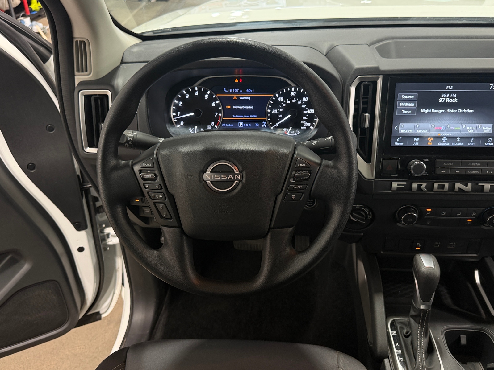 Thumbnail: 2025 Nissan Frontier - 5