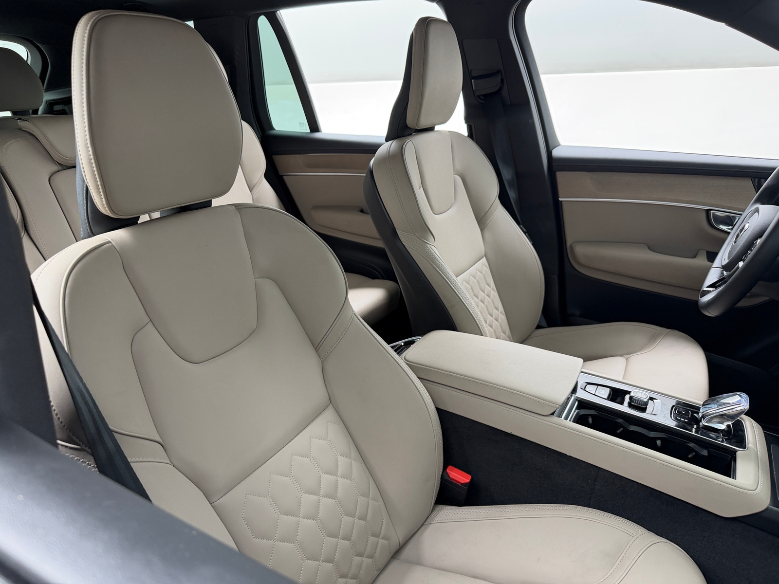 Thumbnail: 2026 Volvo XC90 - 2