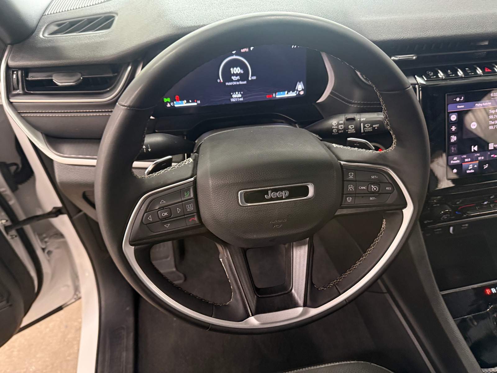 Thumbnail: 2025 Jeep Grand Cherokee - 4