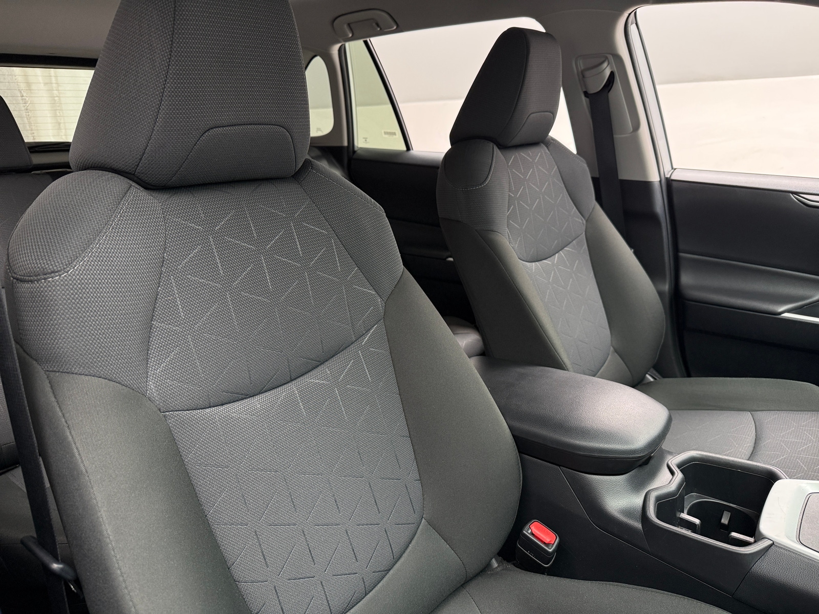 Thumbnail: 2025 Toyota RAV4 - 2
