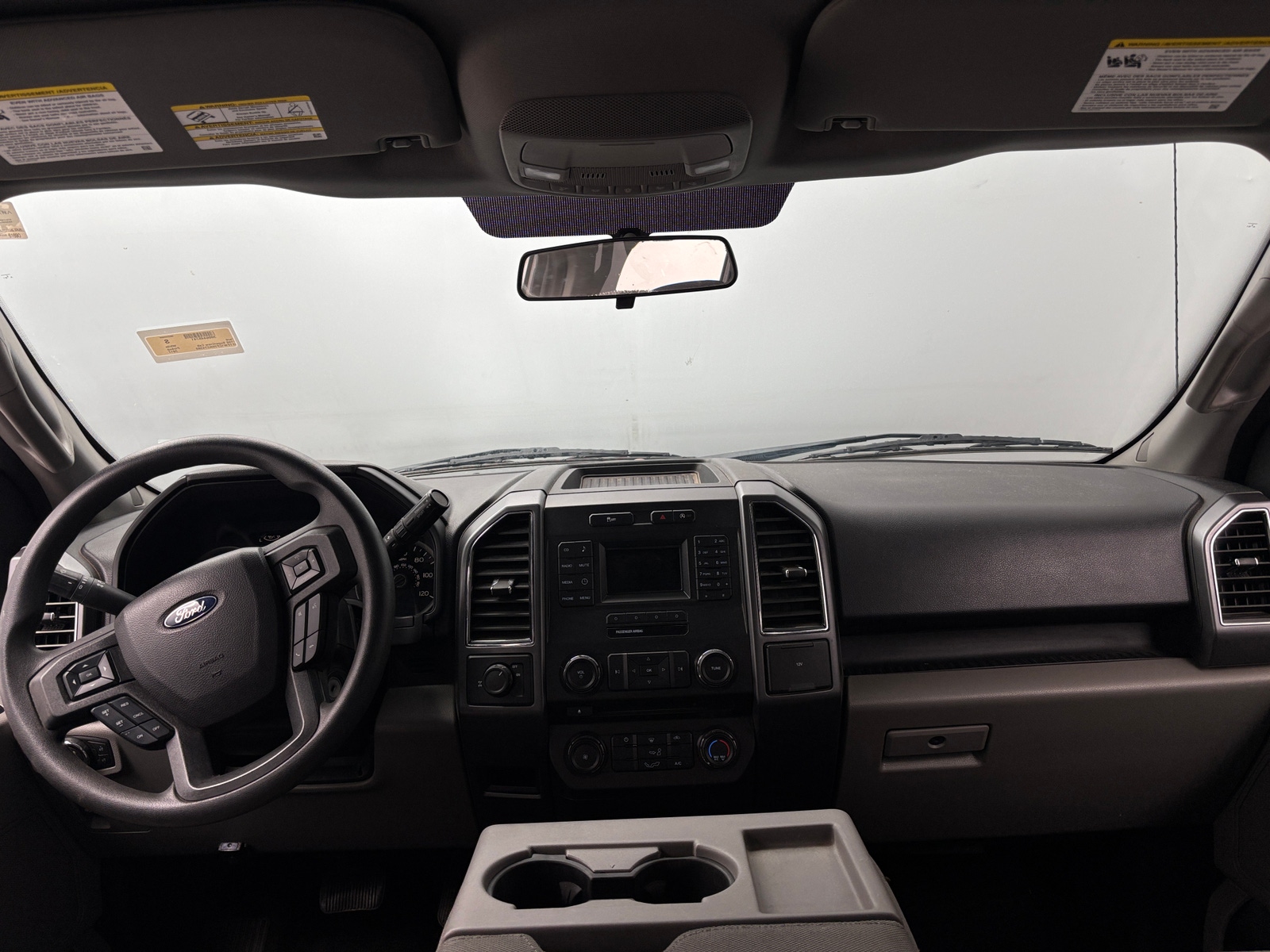 Thumbnail: 2017 Ford Econoline - 3