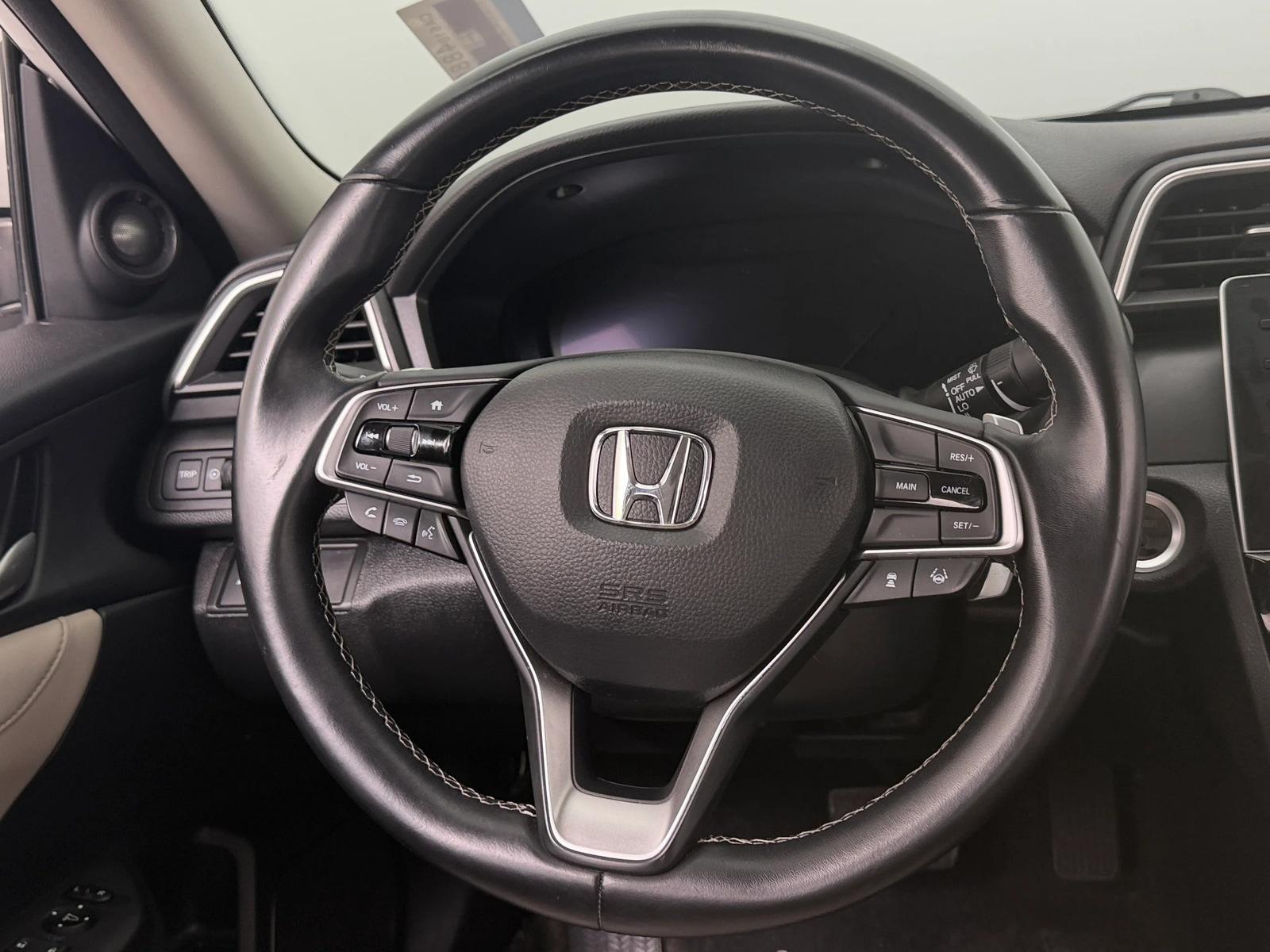 Thumbnail: 2019 Honda Insight - 4