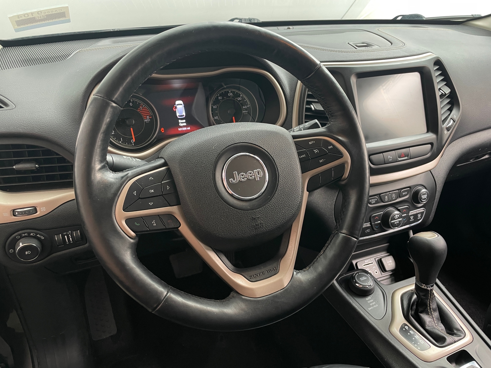 Thumbnail: 2018 Jeep Cherokee - 4