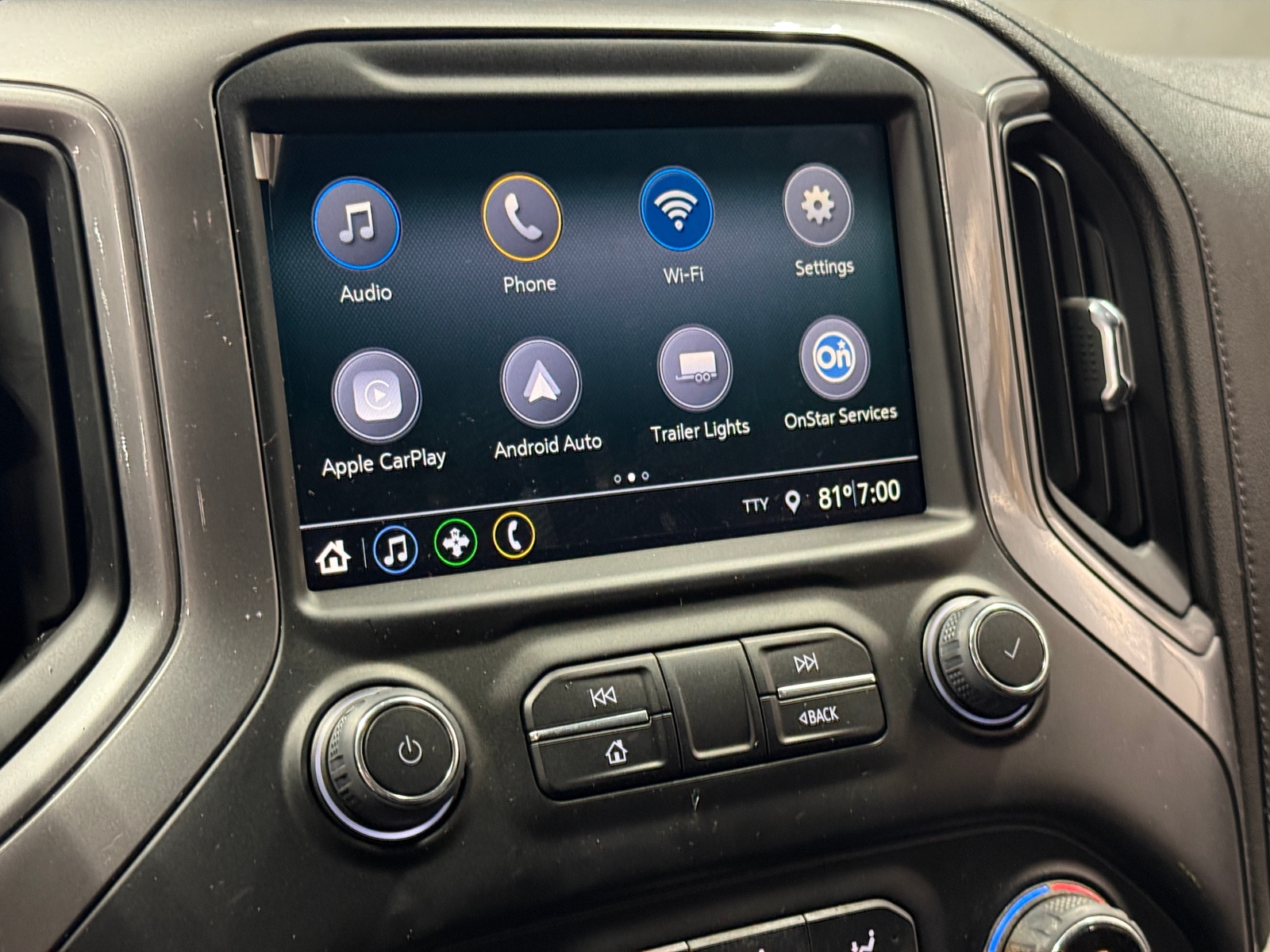 Thumbnail: 2019 Chevrolet Silverado 1500 - 4