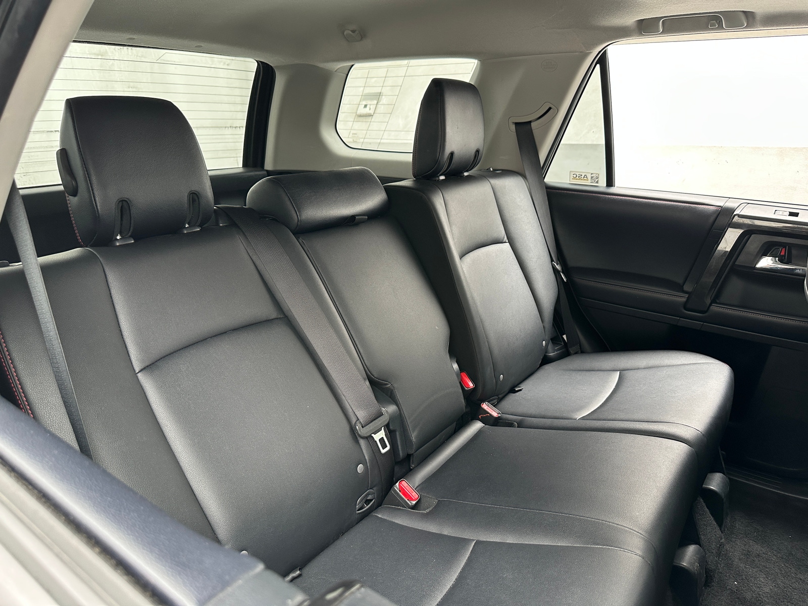Thumbnail: 2018 Toyota 4Runner - 6