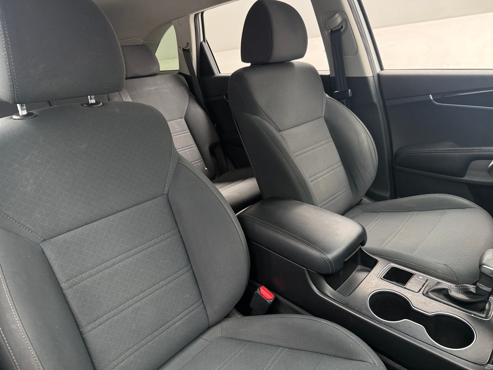 Thumbnail: 2019 Kia Sorento - 2