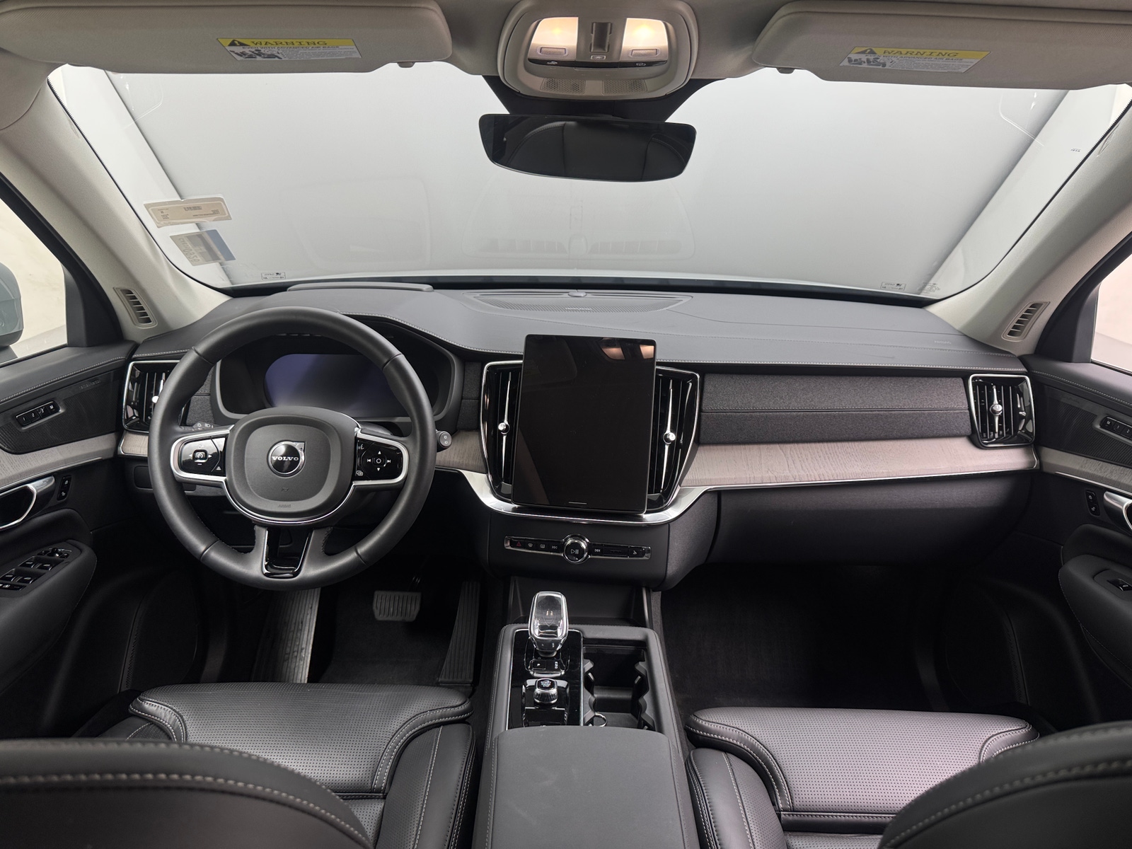 Thumbnail: 2025 Volvo XC90 - 2