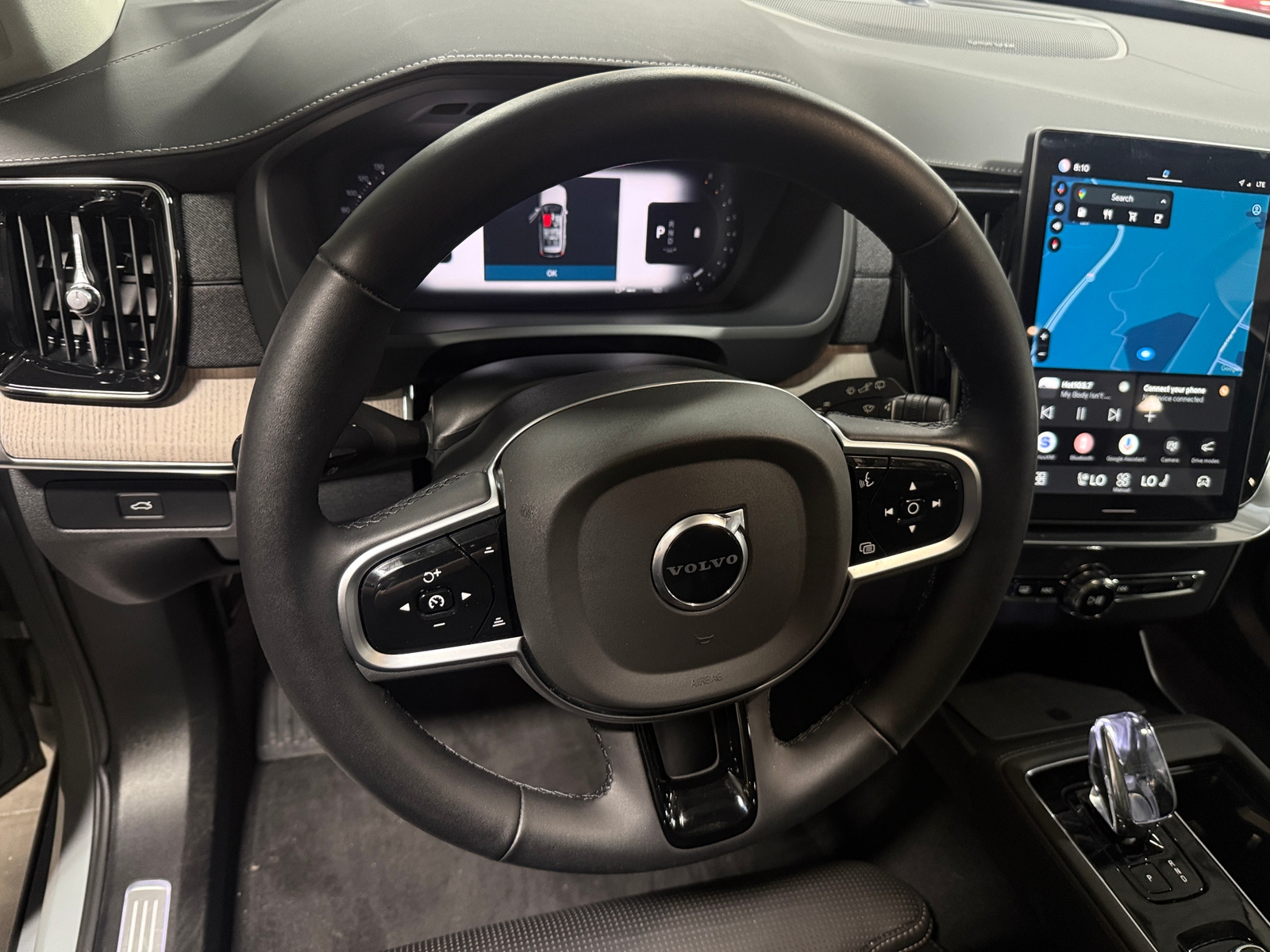 Thumbnail: 2025 Volvo XC90 - 4