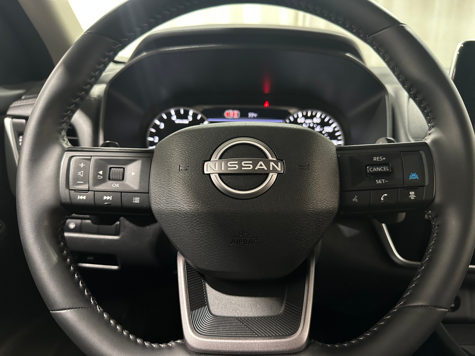 Thumbnail: 2026 Nissan Rogue - 5