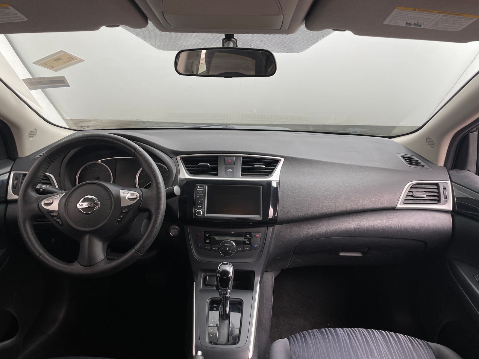 Thumbnail: 2019 Nissan Sentra - 3