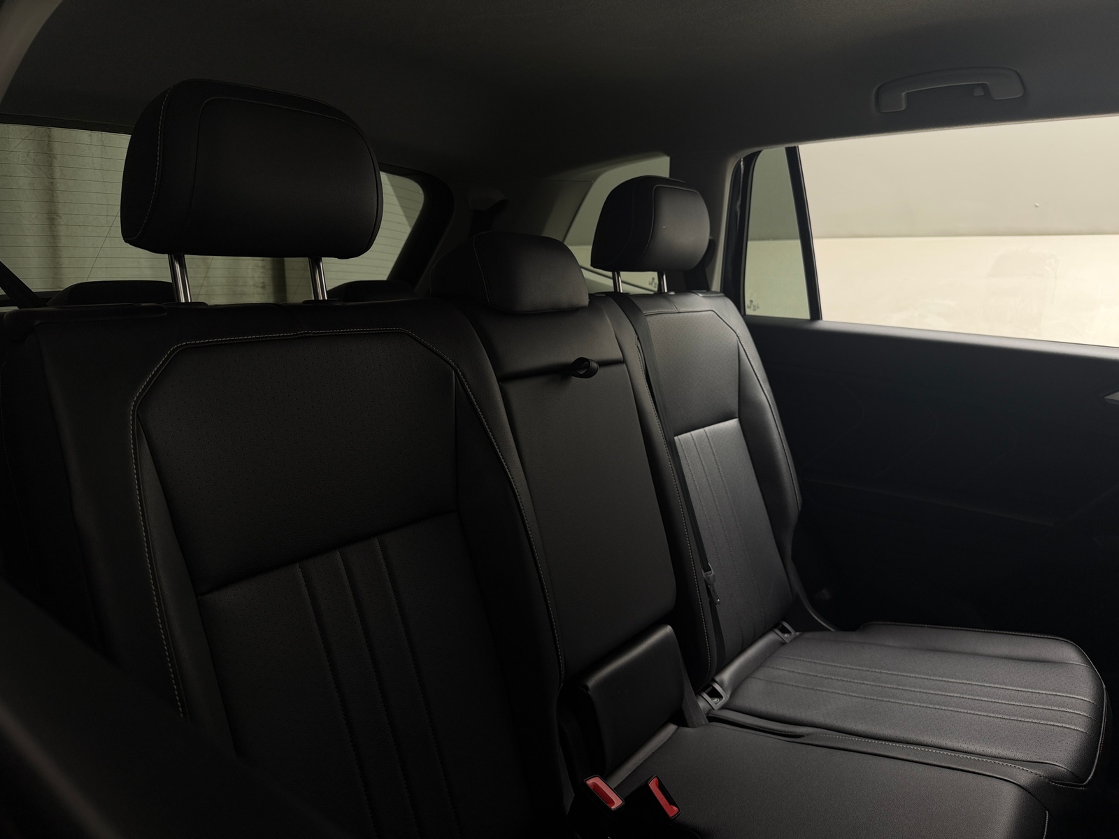 Thumbnail: 2024 Volkswagen Tiguan - 6