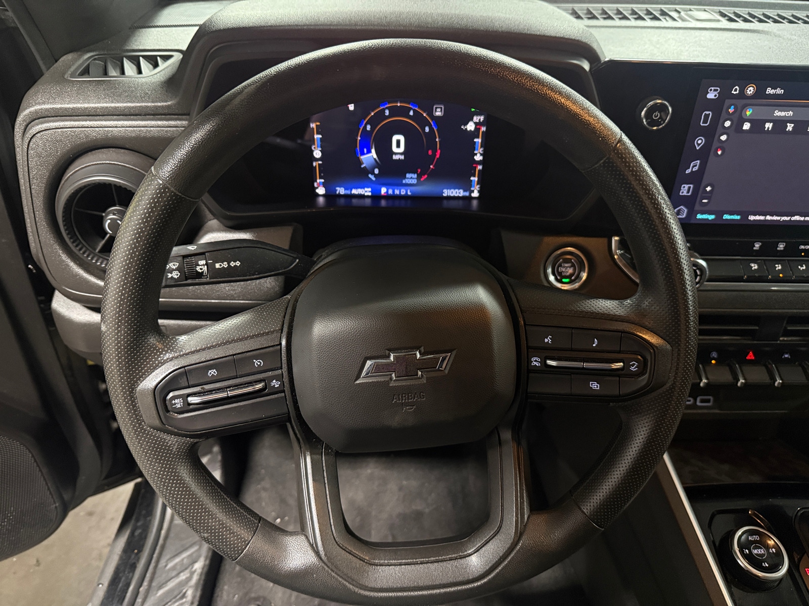 Thumbnail: 2023 Chevrolet Colorado - 5