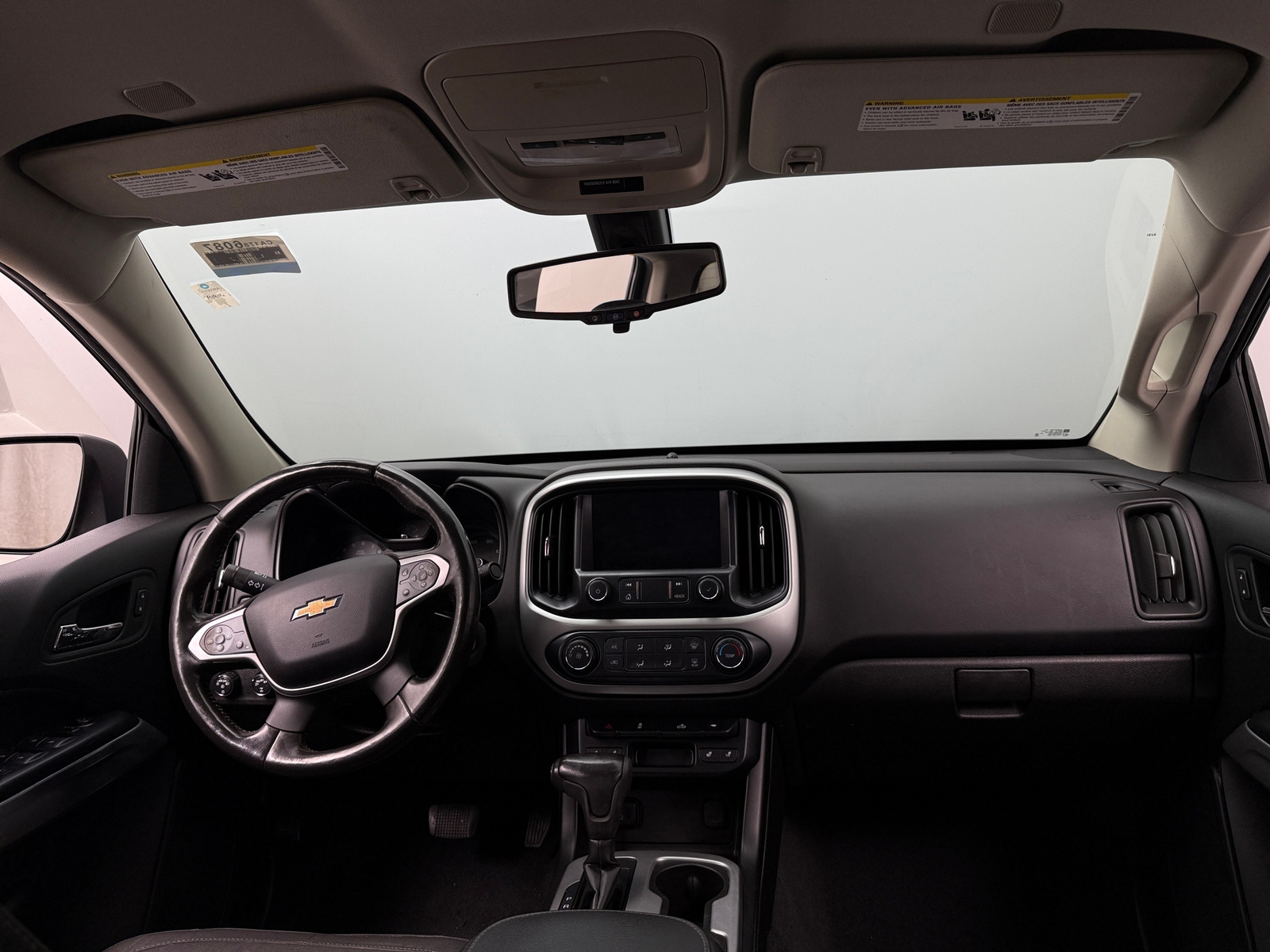 Thumbnail: 2019 Chevrolet Colorado - 3