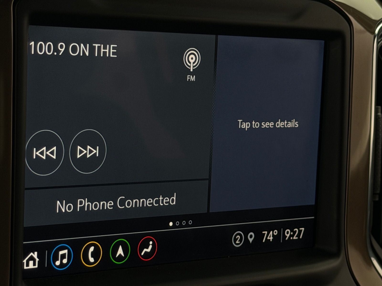 Thumbnail: 2021 Chevrolet Silverado 1500 - 3