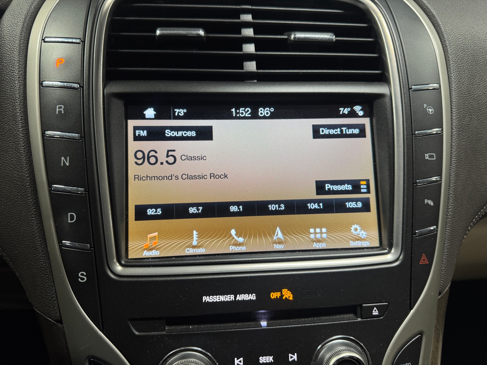 Thumbnail: 2018 Lincoln MKX - 3