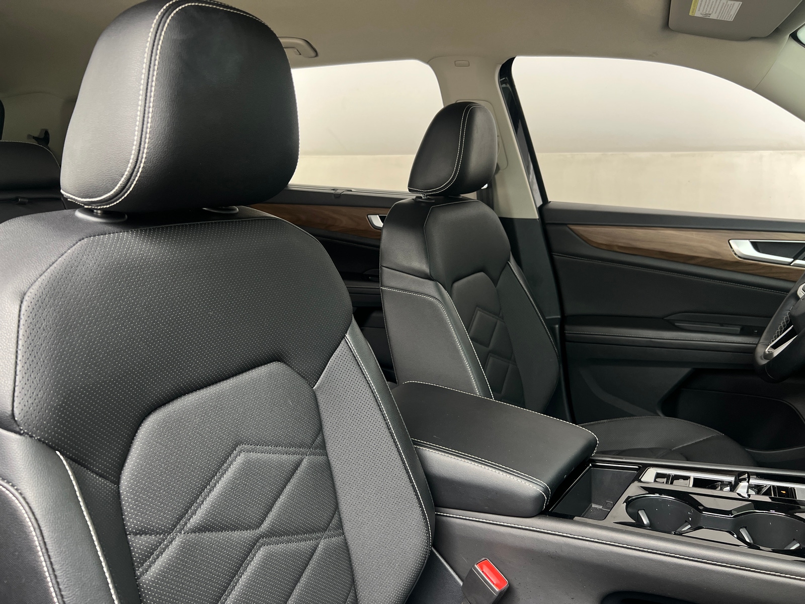 Thumbnail: 2025 Volkswagen Atlas - 2