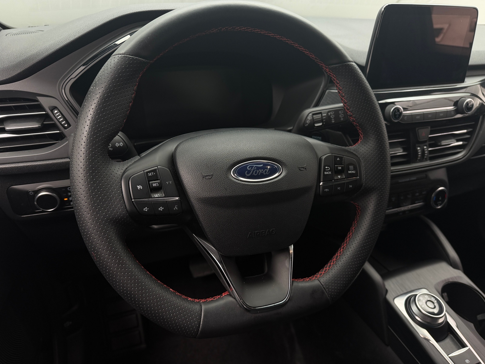 Thumbnail: 2025 Ford Escape - 5
