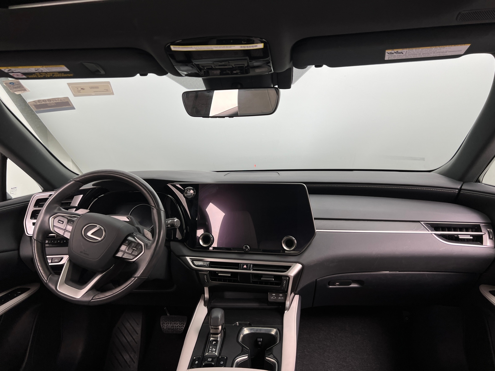 Thumbnail: 2024 Lexus RX - 3