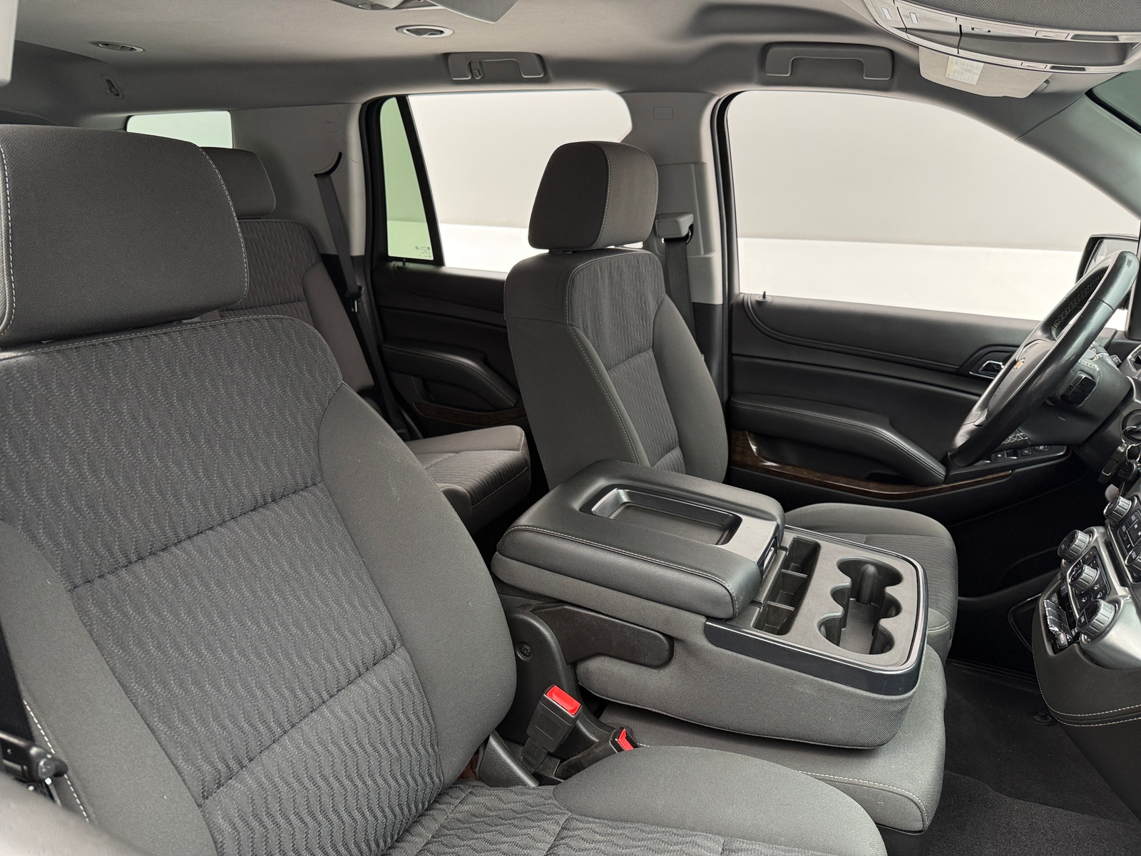 Thumbnail: 2020 Chevrolet Tahoe - 2
