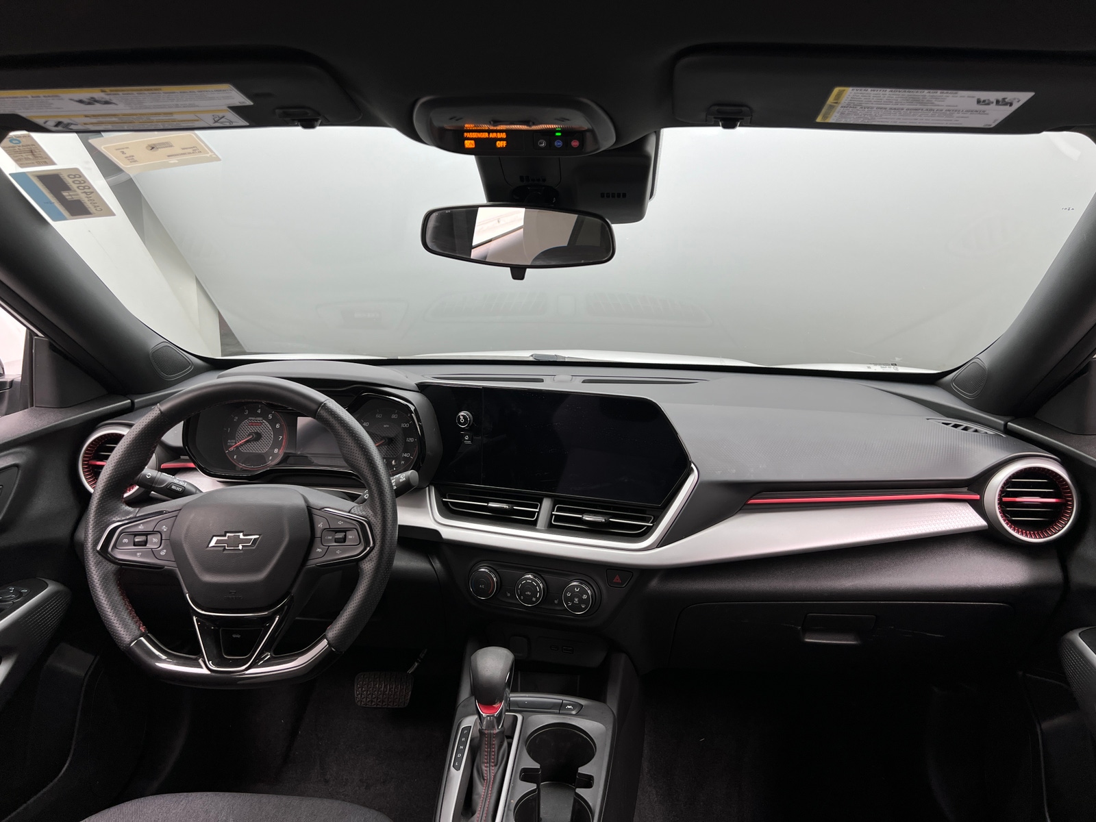 Thumbnail: 2024 Chevrolet Trax - 3