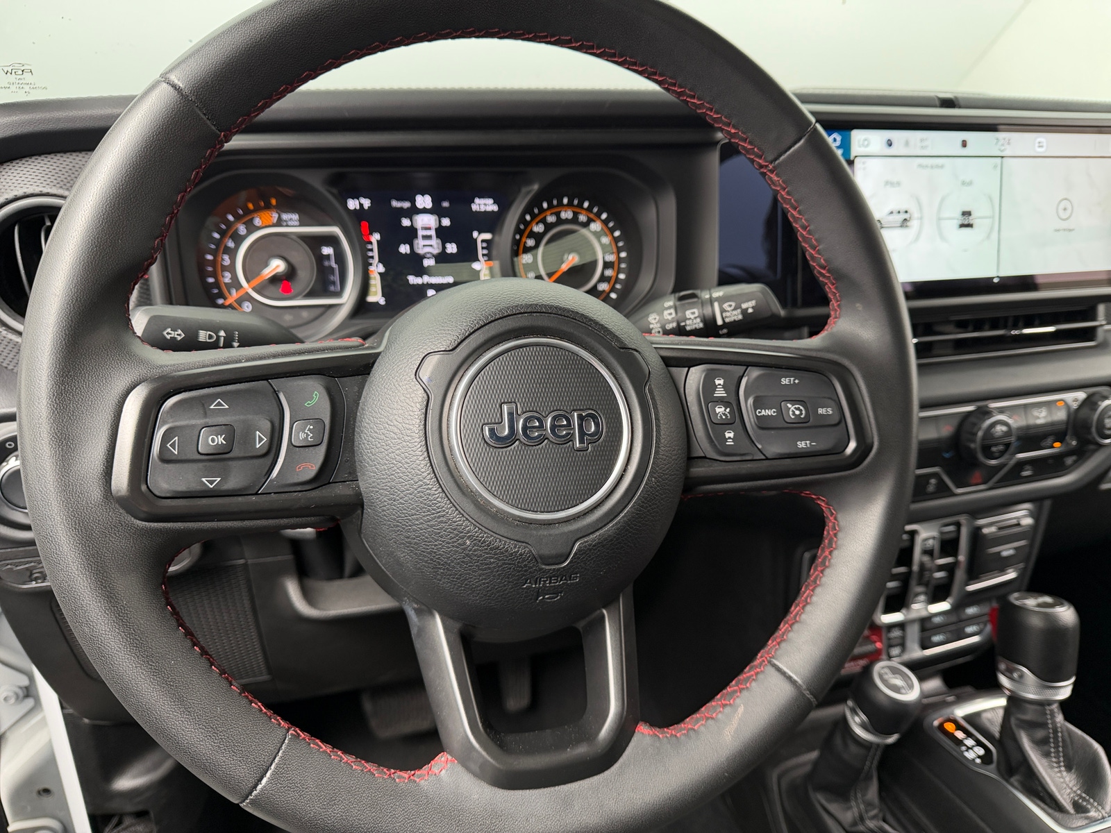 Thumbnail: 2024 Jeep Wrangler - 5