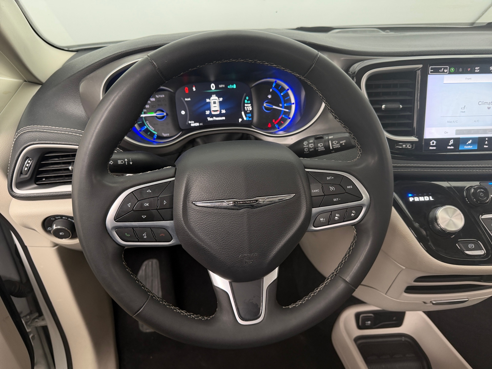 Thumbnail: 2024 Chrysler Pacifica - 4