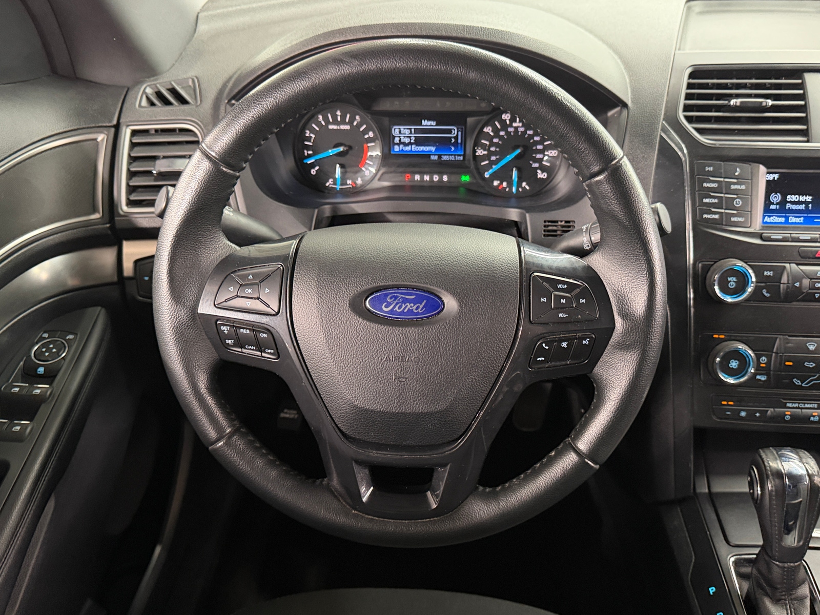 Thumbnail: 2018 Ford Explorer - 5