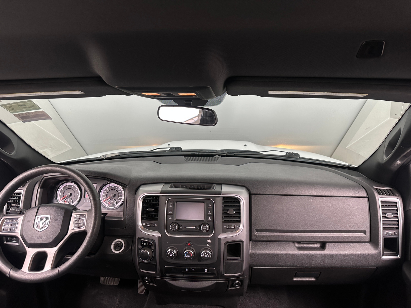 Thumbnail: 2024 RAM 1500 Classic - 3