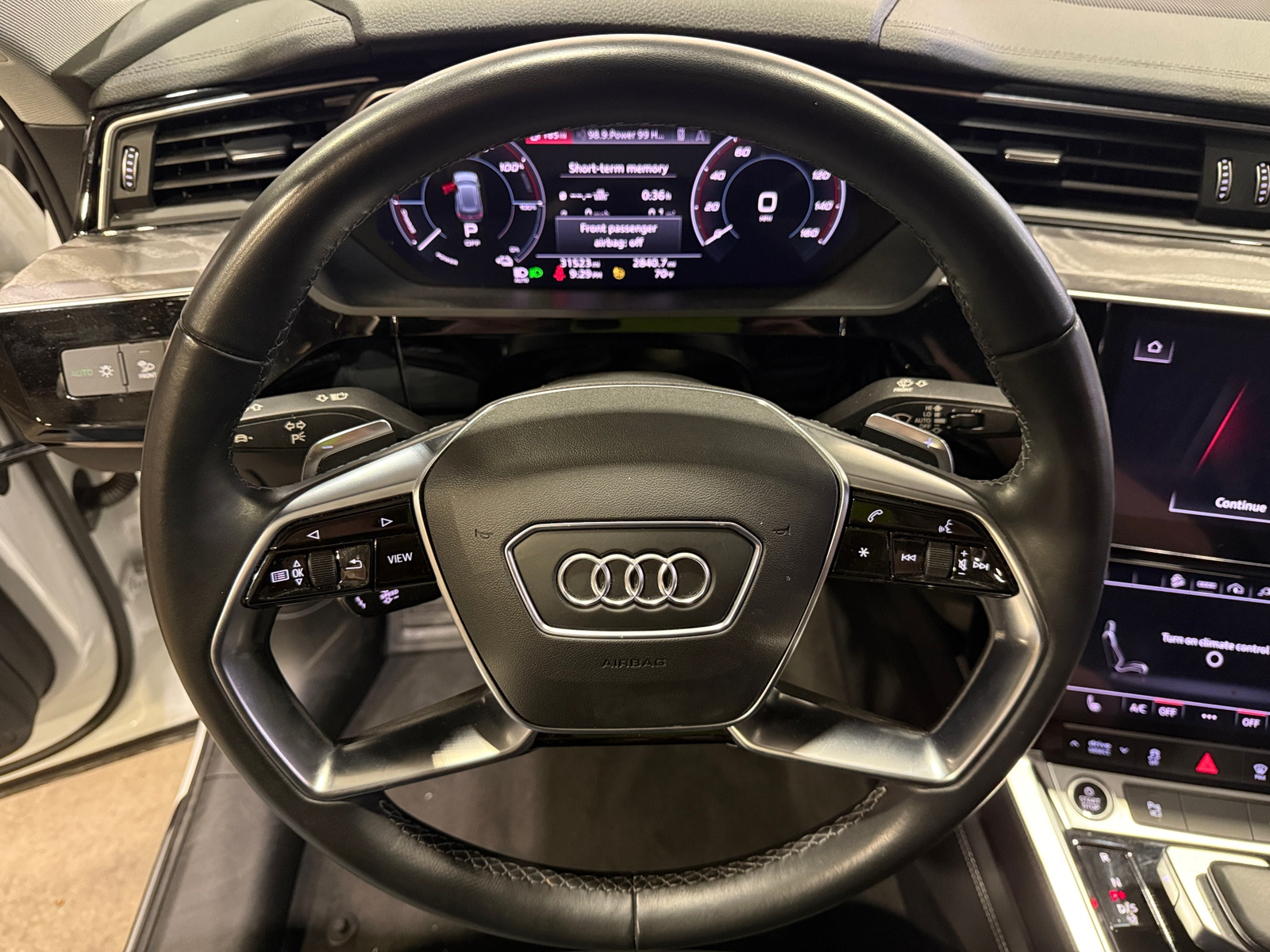 Thumbnail: 2021 Audi e-tron S - 5