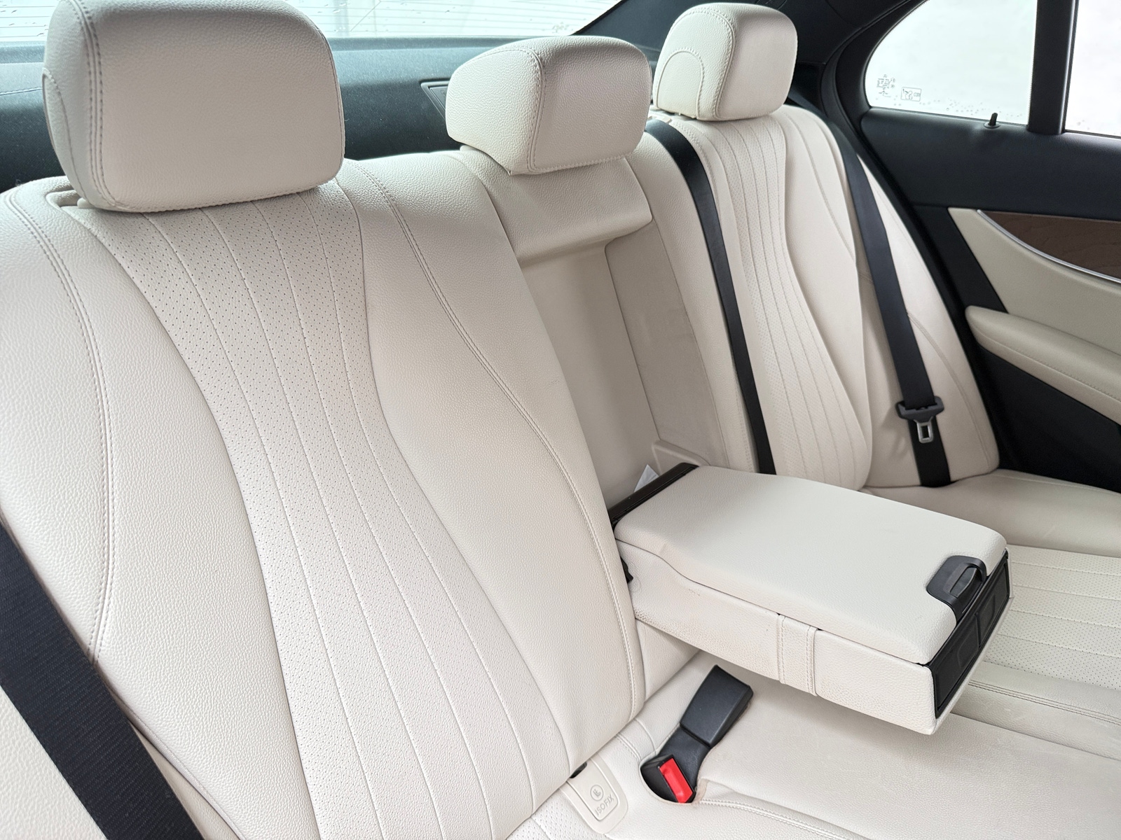 Thumbnail: 2019 Mercedes-Benz E-Class - 5